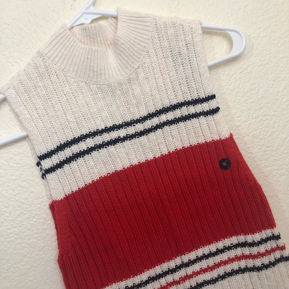 ABERCROMBIE & FITCH Womens Medium Mock Neck Sleeveless Sweater Vest Stripe NWT - Picture 3 of 16